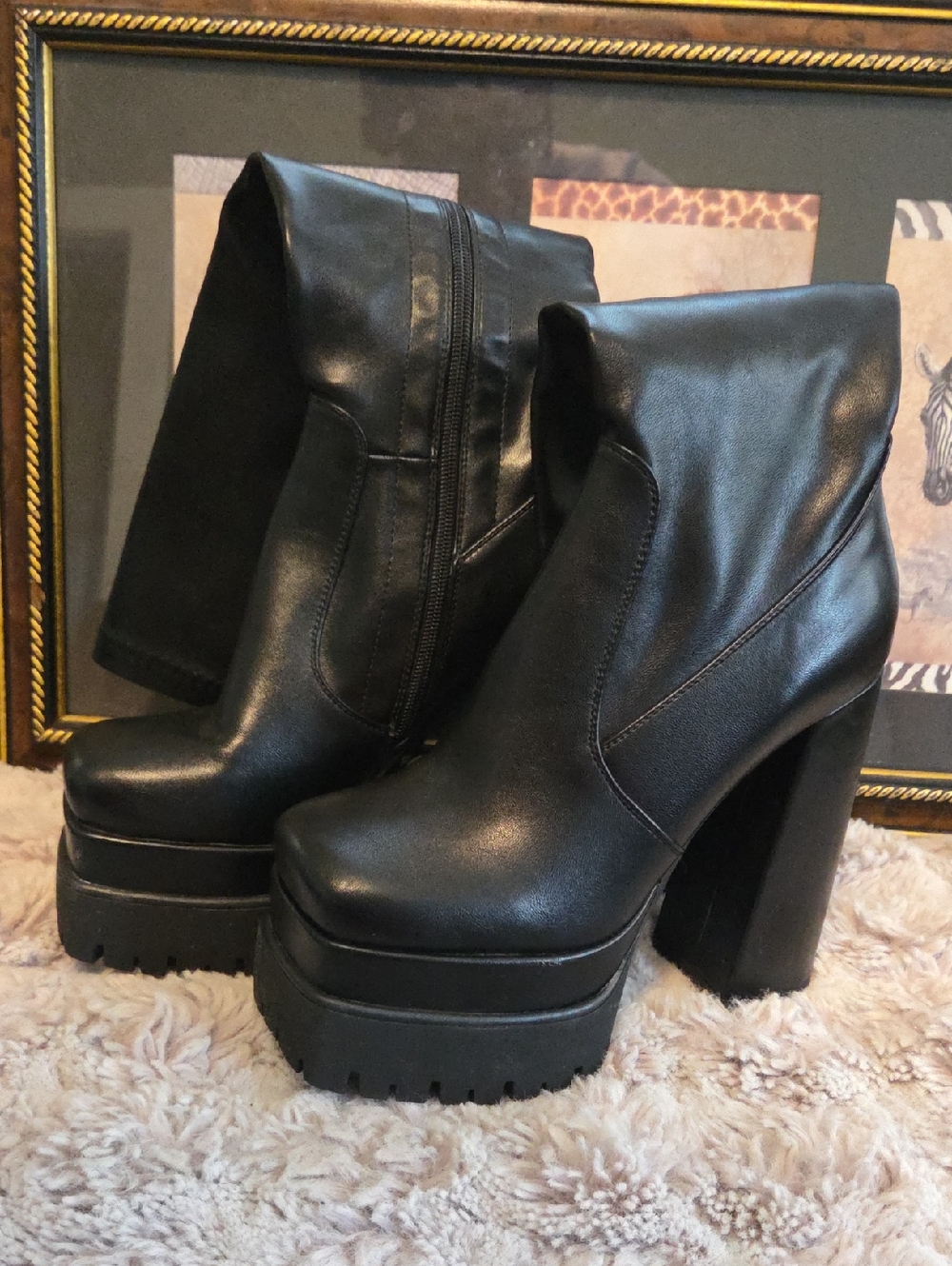 Women's Black Platform Block Heel Ankle Boots - Sleek Zip Closure
